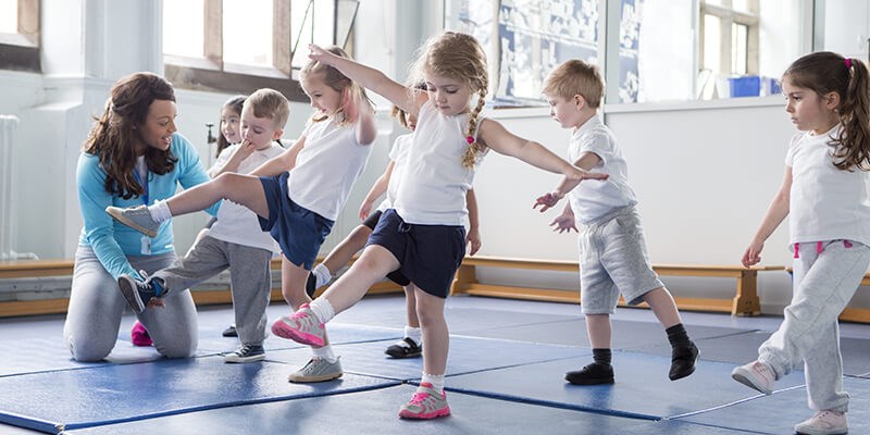 Advies aan scholen: Laat kinderen twee keer per dag bewegen